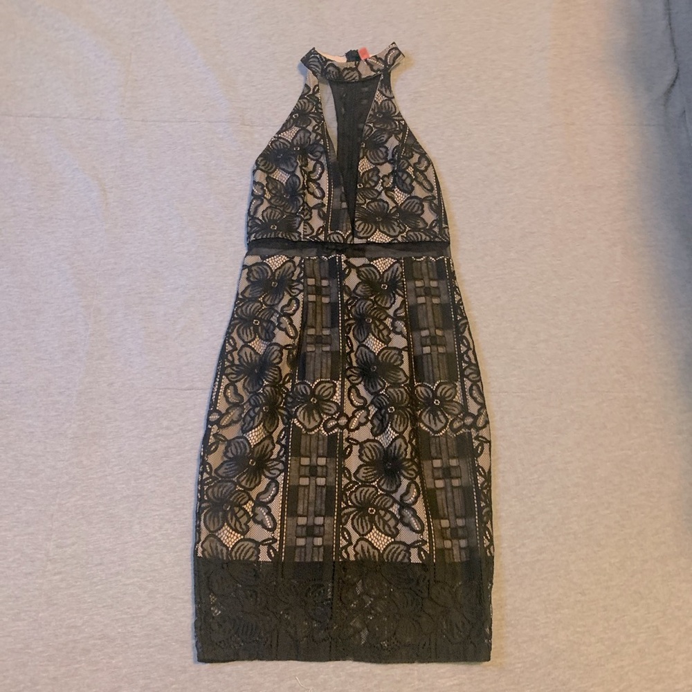 Lace fitted dress by Tobi